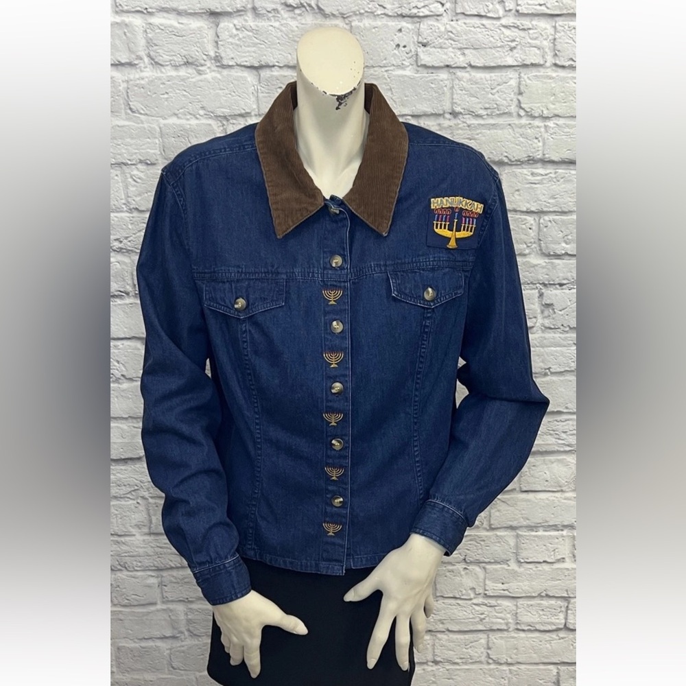 CHARTER CLUB DARK WASH DENIM TOP WITH HANUKKAH EMBROIDERED PRINTS SIZE L